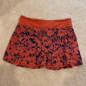 Like new lululemon skirt